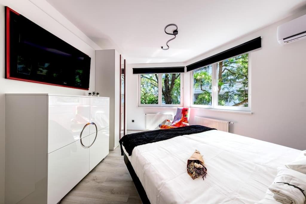 Stadium Apartment - Free Parking 부다페스트 외부 사진